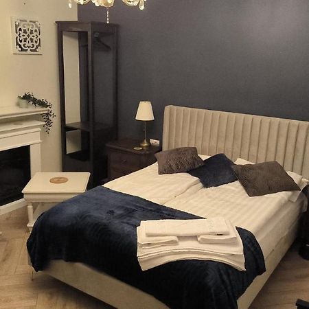 Apartament Luxury Airport Retreat Kluż-Napoka Zewnętrze zdjęcie